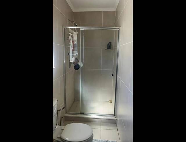 1 BEDROOM PROPERTY TO RENT IN SOMERSET WEST
